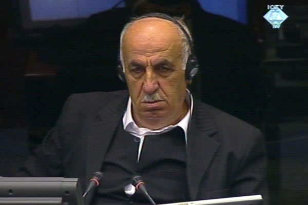 Ismet Svraka, witness at the Radovan Karadzic trial Ismet Svraka, witness at the Radovan Karadzic trial