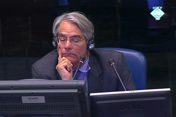 Rupert Smith, witness at the Radovan Karadzic trial