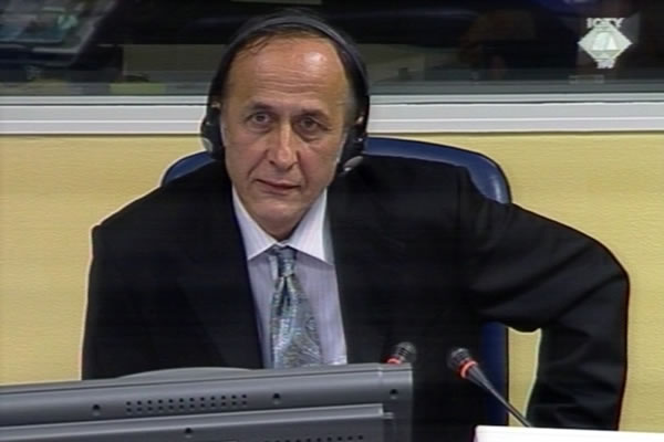 Mile Bosnic, defence witness of Jovica Stanisic Mile Bosnic, defence witness of Jovica Stanisic