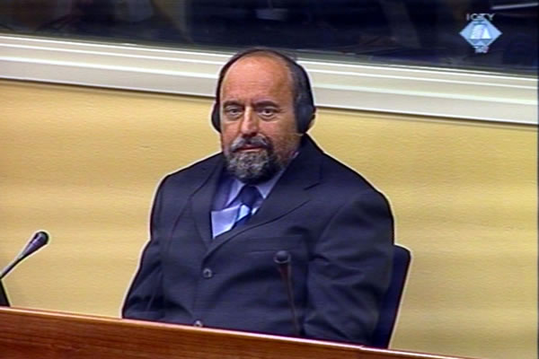 Goran Hadzic in the courtroom Goran Hadzic in the courtroom