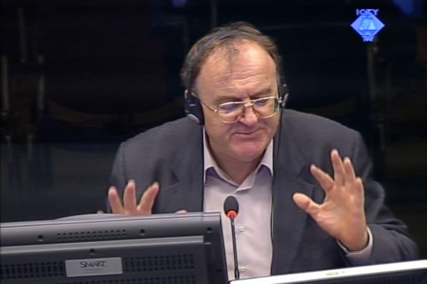 Veljko Dzakula, witness at the Goran Hadzic trial Veljko Dzakula, witness at the Goran Hadzic trial