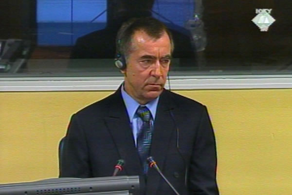 Jovan Sosic, witness at the Goran Hadzic trial Jovan Sosic, witness at the Goran Hadzic trial
