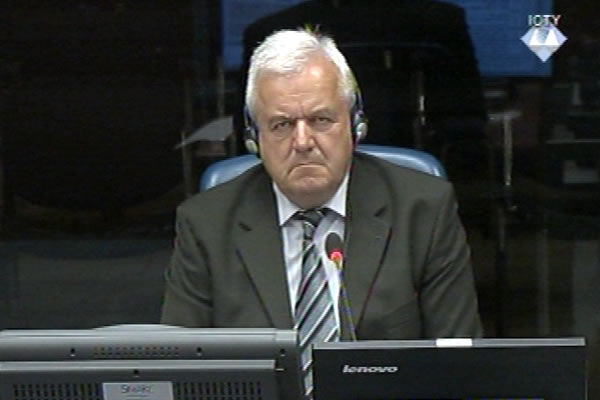 Slavko Gengo, defence witness at Rako Mladic trial