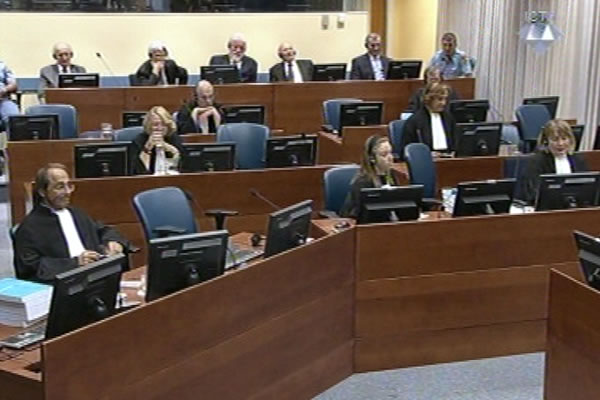 Jadranko Prlic, Bruno Stojic, Slobodan Praljak, Milivoj Petkovic, Valentin Coric in the courtroom Jadranko Prlic, Bruno Stojic, Slobodan Praljak, Milivoj Petkovic, Valentin Coric in the courtroom