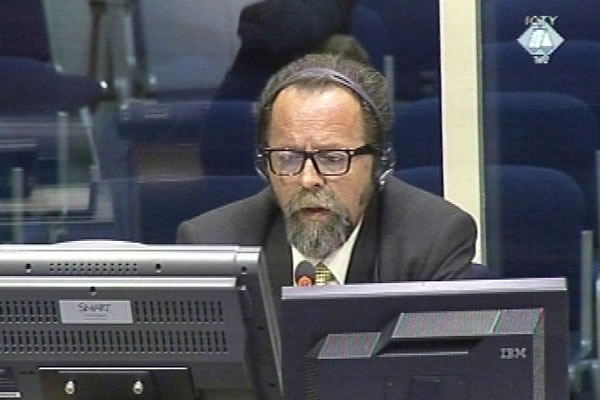 Vojin Susa, defence witness at Goran Hadzic trial Vojin Susa, defence witness at Goran Hadzic trial