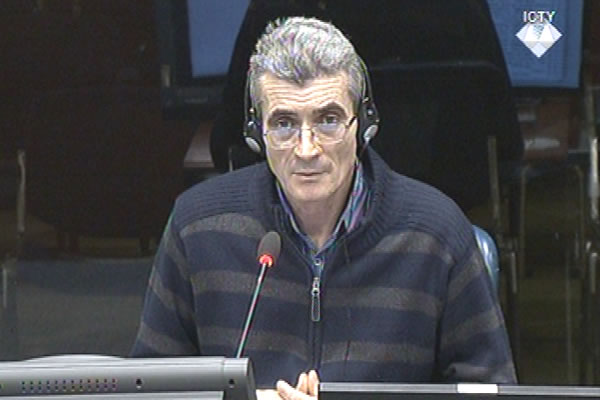 Mile Petrovic, defence witness at Rako Mladic trial