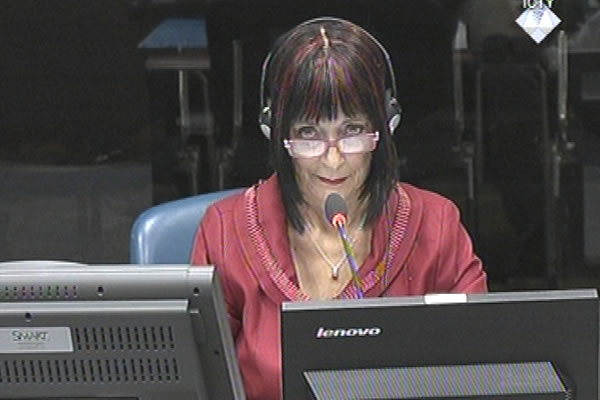 Zorica Subotic, defence witness at Rako Mladic trial