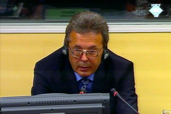 Davor Strinovic, witness at the Jovica Stanisic i Franko Simatovic trial Davor Strinovic, witness at the Jovica Stanisic i Franko Simatovic trial