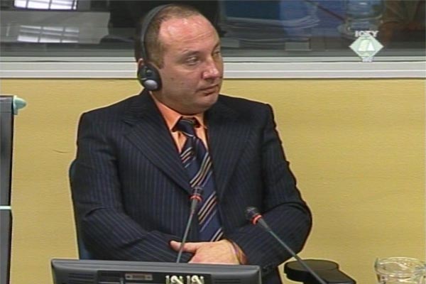 Goran Stoparic, witness in the Seselj trial