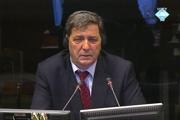 Mahmut Halimi, svjedok na suđenju Vlastimiru Đorđeviću Mahmut Halimi, svjedok na suđenju Vlastimiru Đorđeviću
