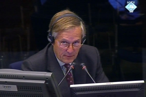 Michael Rose, witness at the Radovan Karadzic trial Michael Rose, witness at the Radovan Karadzic trial
