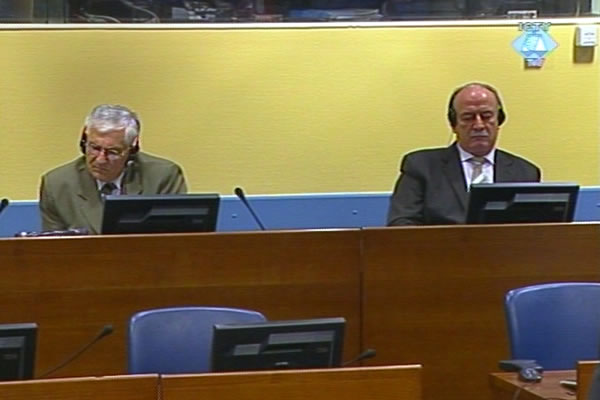 Mile Mrkšić i Veselin Šljivančanin u sudnici Tribunala Mile Mrkšić i Veselin Šljivančanin u sudnici Tribunala