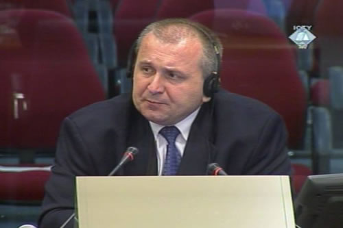 Salko Gusic, witness in the Halilovic trial Salko Gusic, witness in the Halilovic trial