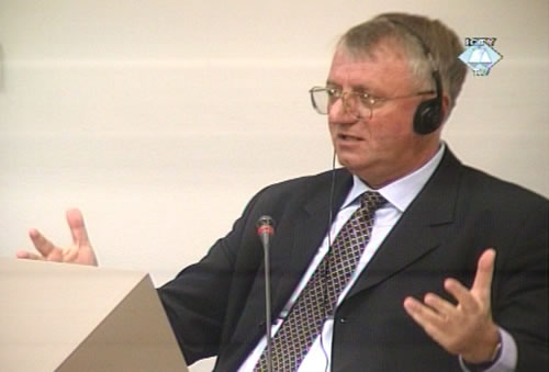 Vojislav Seselj in the courtroom