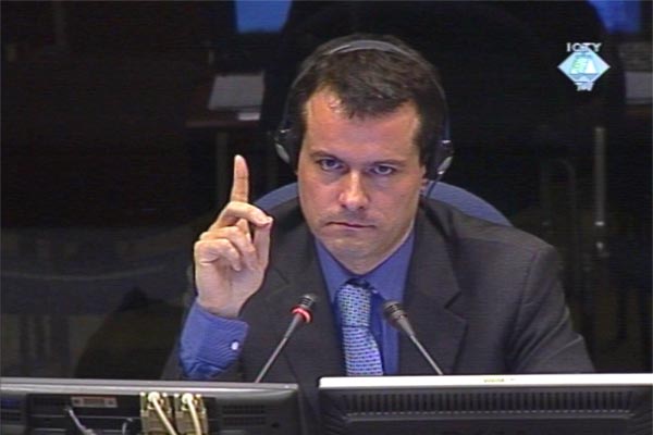 Yves Tomic, witness in the Seselj trial